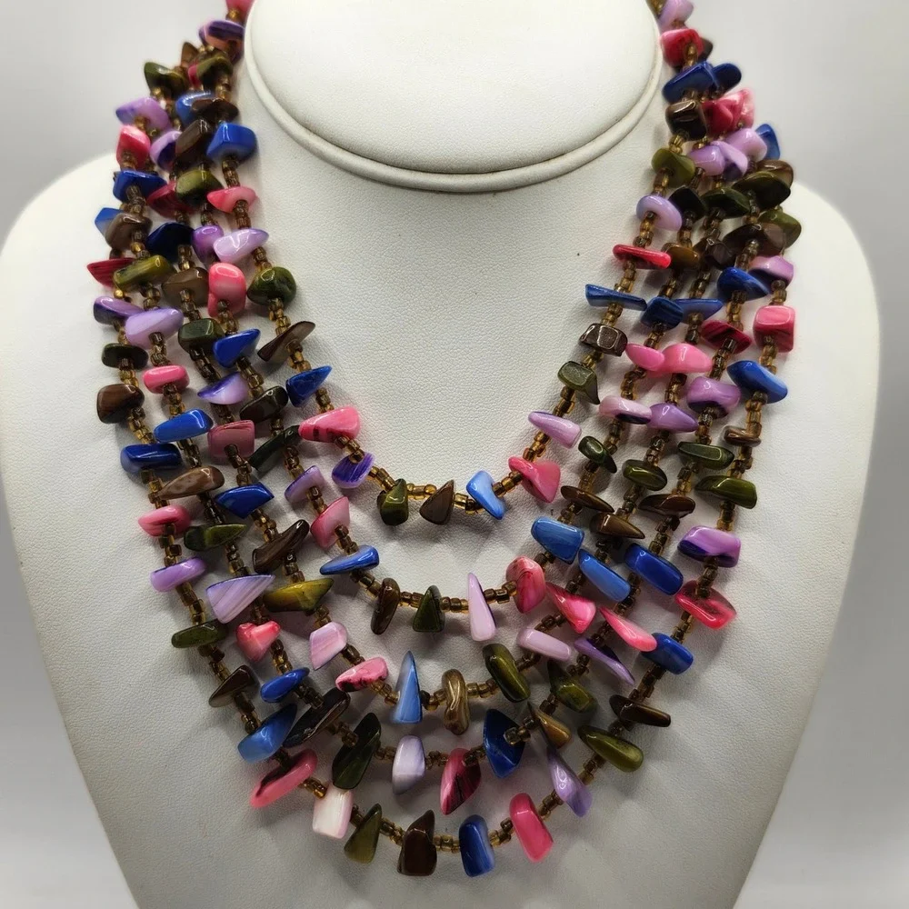 Vintage‎ Multi Strand Mother of Pearl Shell Chip Bead Necklace Colorful Boho